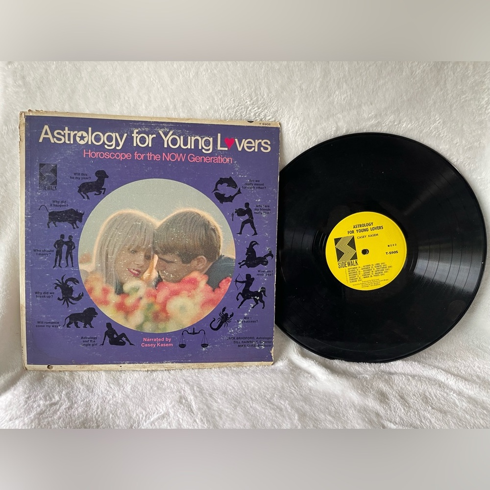 vintage collectible 1967 vinyl album Astrology for Young Lovers Casey Kasem